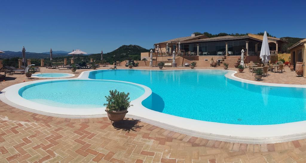 Felix Hotels - Country Resort Parco Degli Ulivi Арцакена Экстерьер фото